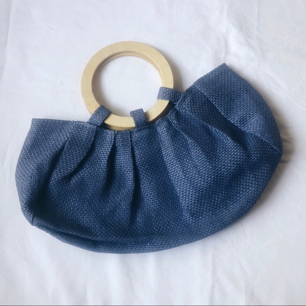 Medium Blue Woven/Burlap Handbag w/ Wooden Handles